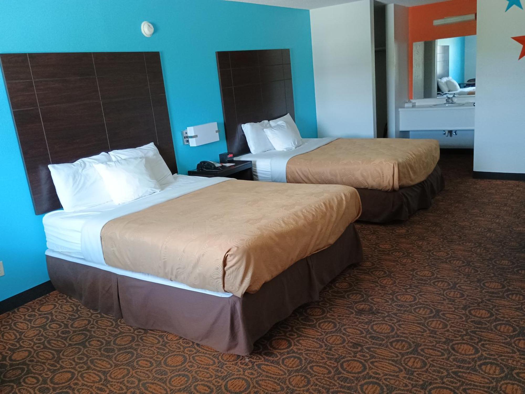 Howard Johnson By Wyndham Branson Theatre District Exterior foto